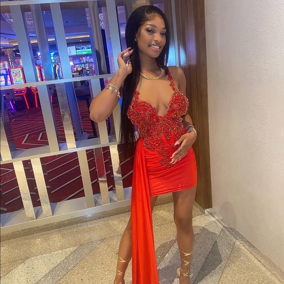 Dresses | Birthday Dress Worn Once For 2 Hours | Poshmark Dresses | Birthday Dress Worn Once For 2 Hours | Poshmark
